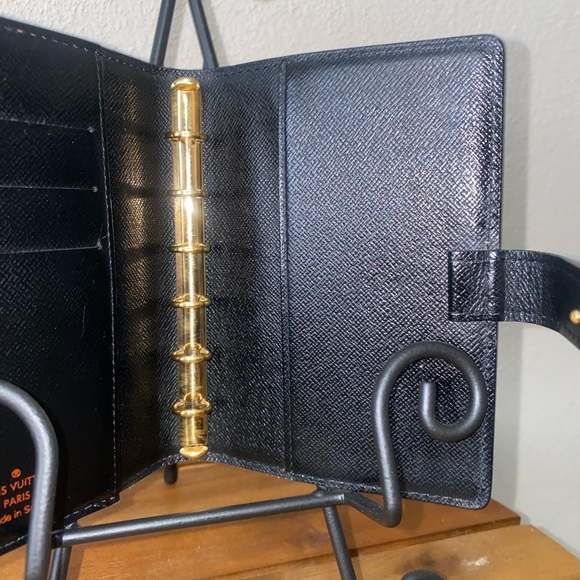 Authentic Louis Vuitton Epi agenda PM day planner plus unbranded paper included - Picture 10 of 16